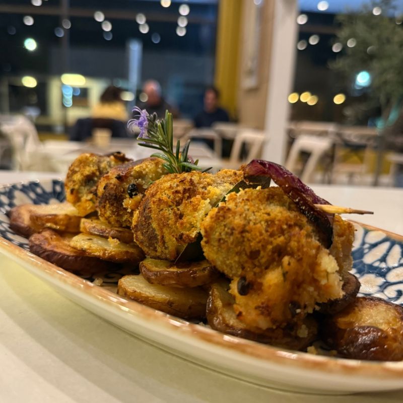 Restaurant ambiance